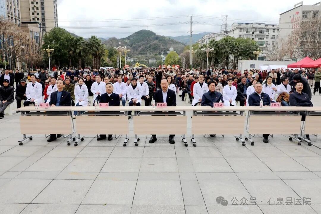 C:\Users\ADMINI~1\AppData\Local\Temp\WeChat Files\7bd6f91e85376af402b82d914a5abba.jpg