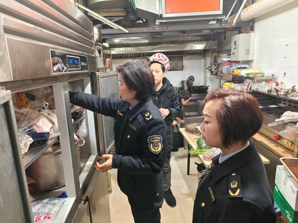 D:\Documents\WeChat Files\wxid_93fnk9ywzkz311\FileStorage\Temp\b7329f97204079dbca4755036f4174bd.jpg